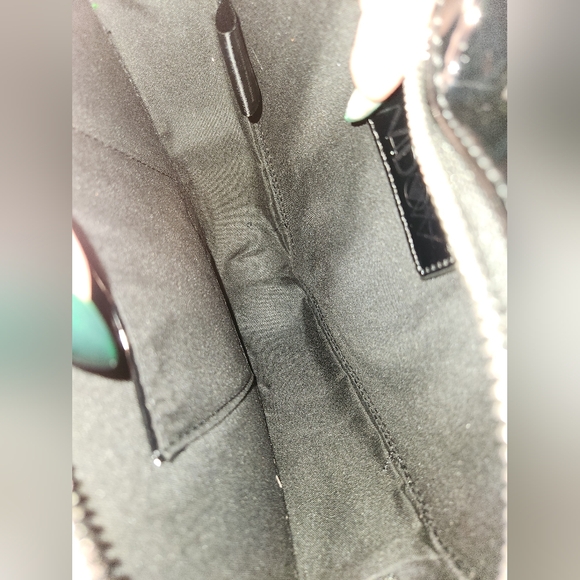 Dolls Kill Widow Heart Purse - Picture 4 of 6